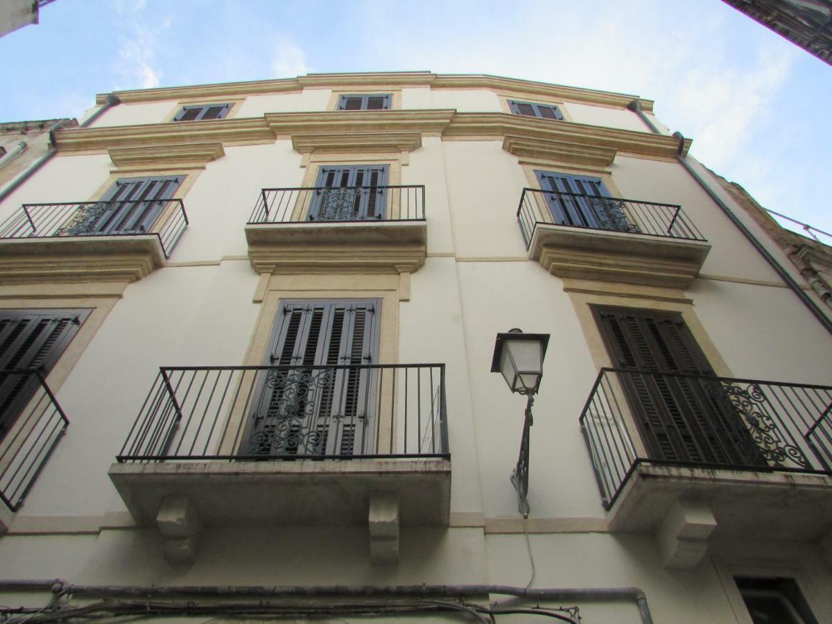 Appartamento Cattedralflats Bari Esterno foto